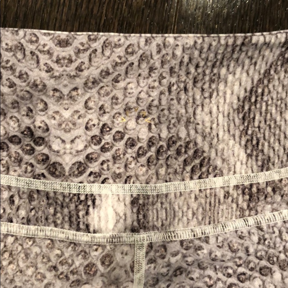 Varley Leggings View 5